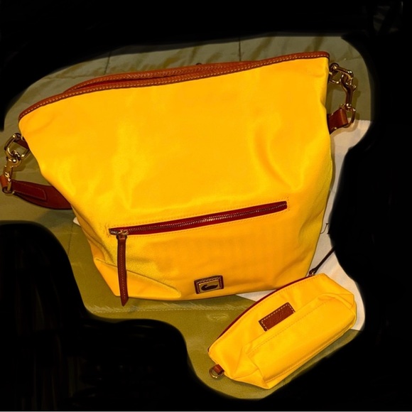 Dooney & Bourke Nylon Set - Picture 4 of 9